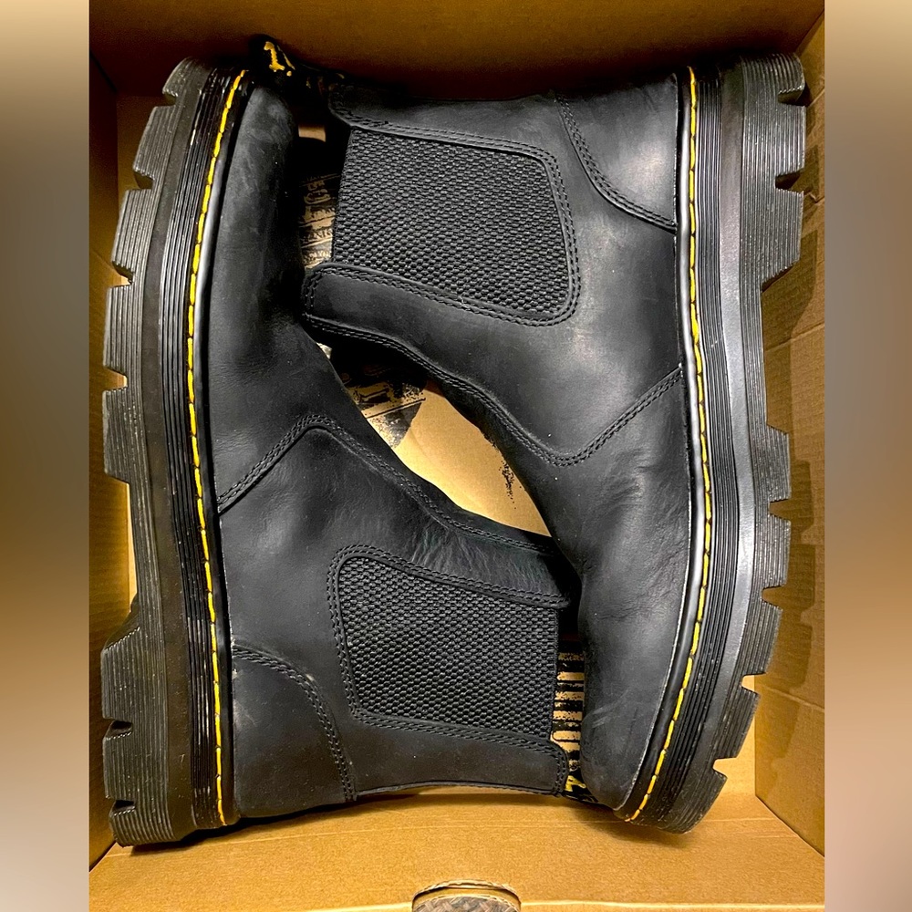 Embury leather Chelsea boots, Dr. Martens